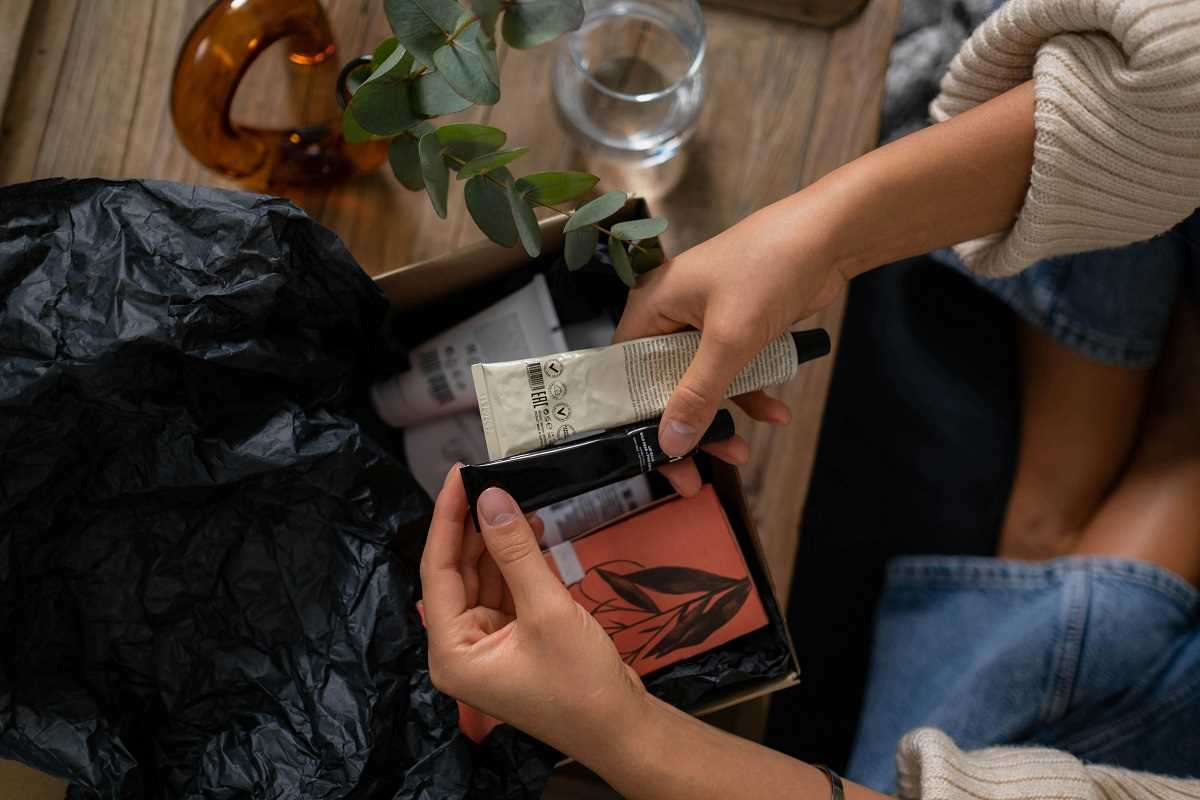 How to Dye Your Clothes Naturally